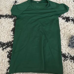 Lulu-Lemon Swiftly Tech Short sleeve Long size 8